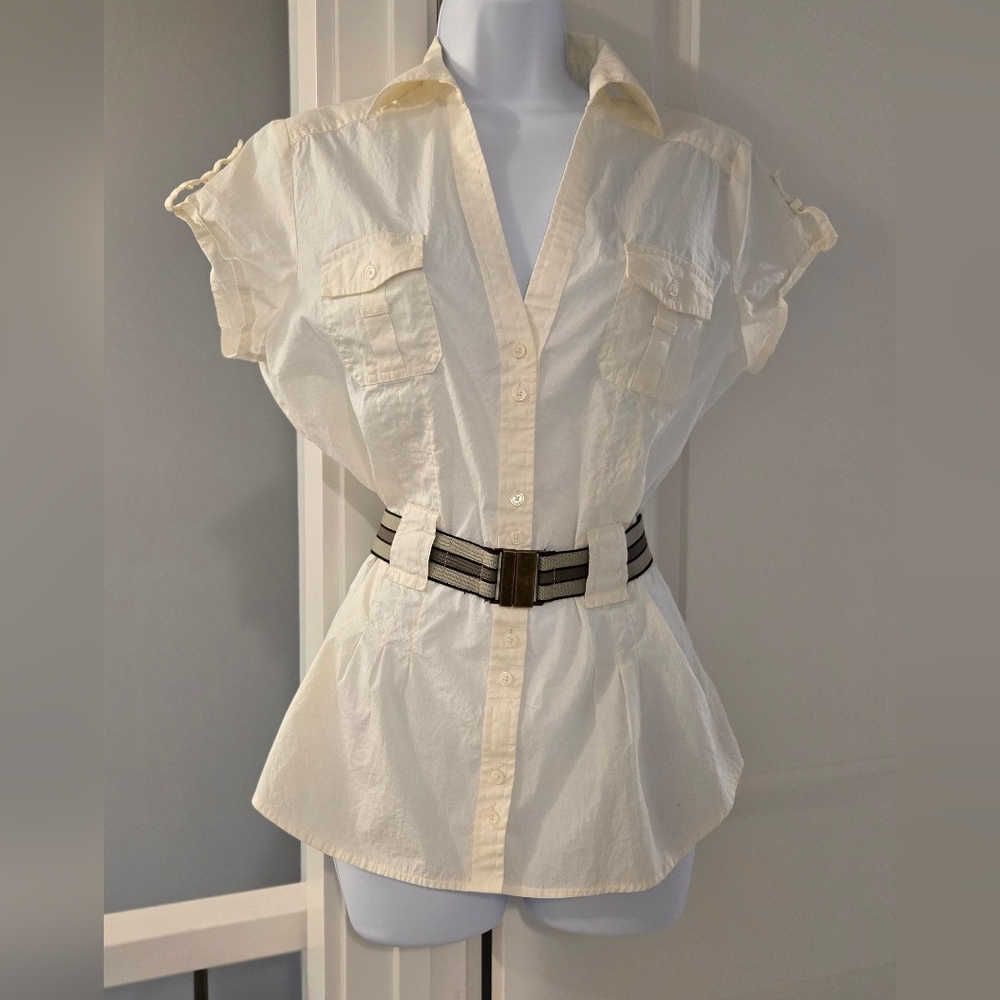 Y2K Vintage Mexx White Short-Sleeve Button-Down European Shirt With Belt. Size M